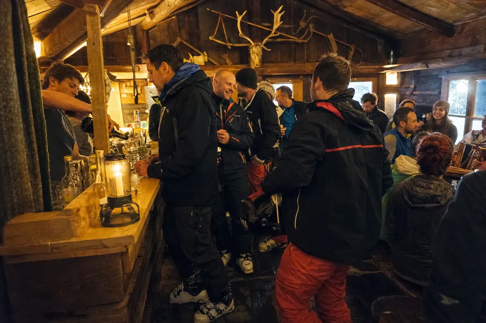 Bardisken i en afterski-hytte